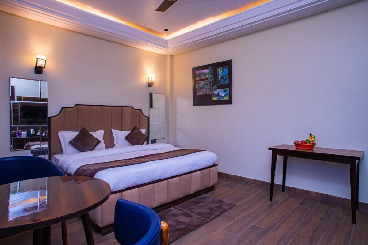 Hotel Lords Valley Risikés Kültér fotó