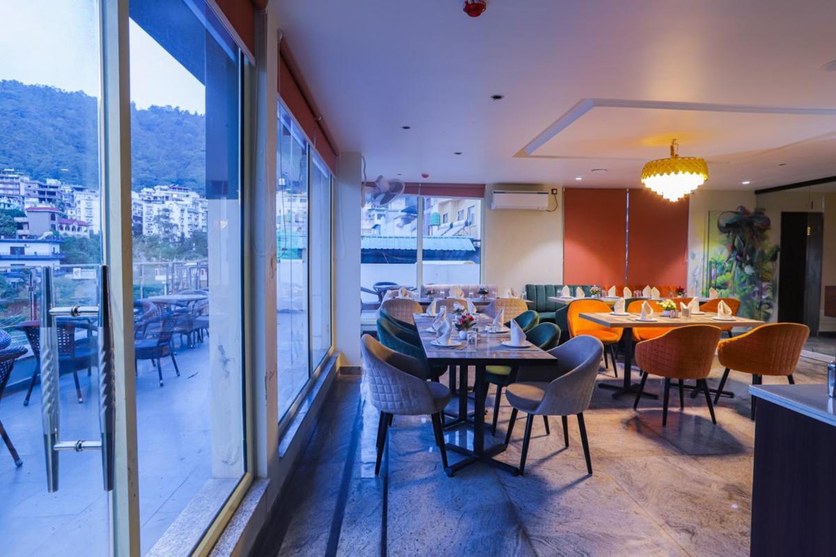 Hotel Lords Valley Risikés Kültér fotó