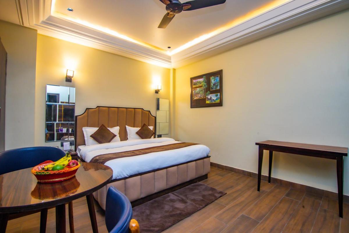 Hotel Lords Valley Risikés Kültér fotó